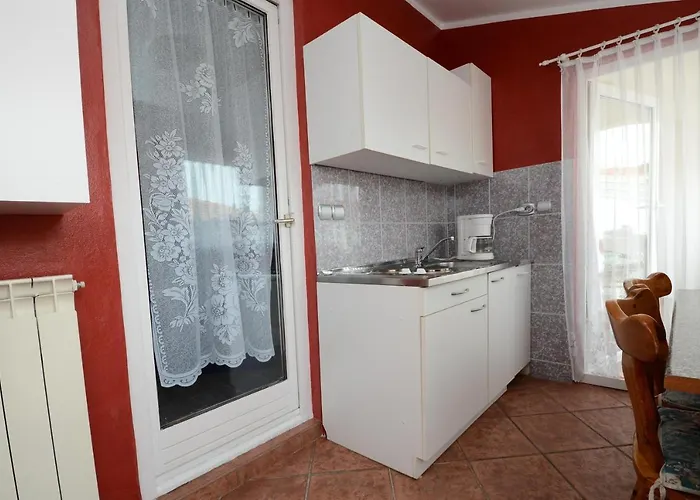 Appartamento With Parking Space - 13141 Porec