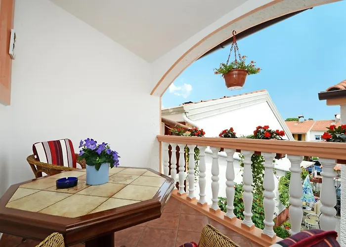 Appartamento With Parking Space - 13141