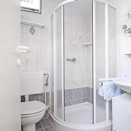 Lägenhet With Parking Space - 13141 Poreč